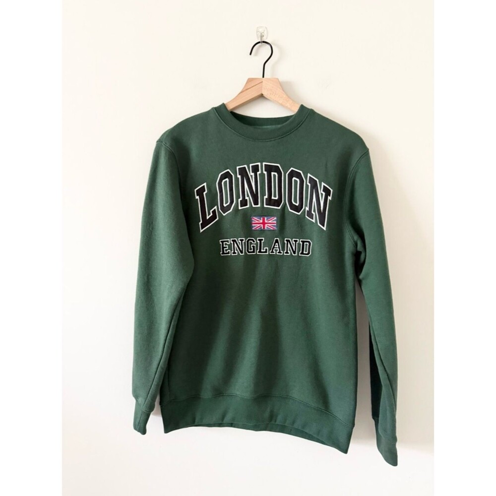 'London England' Crewneck Cotton Blend Sweatshirt in Green Size M